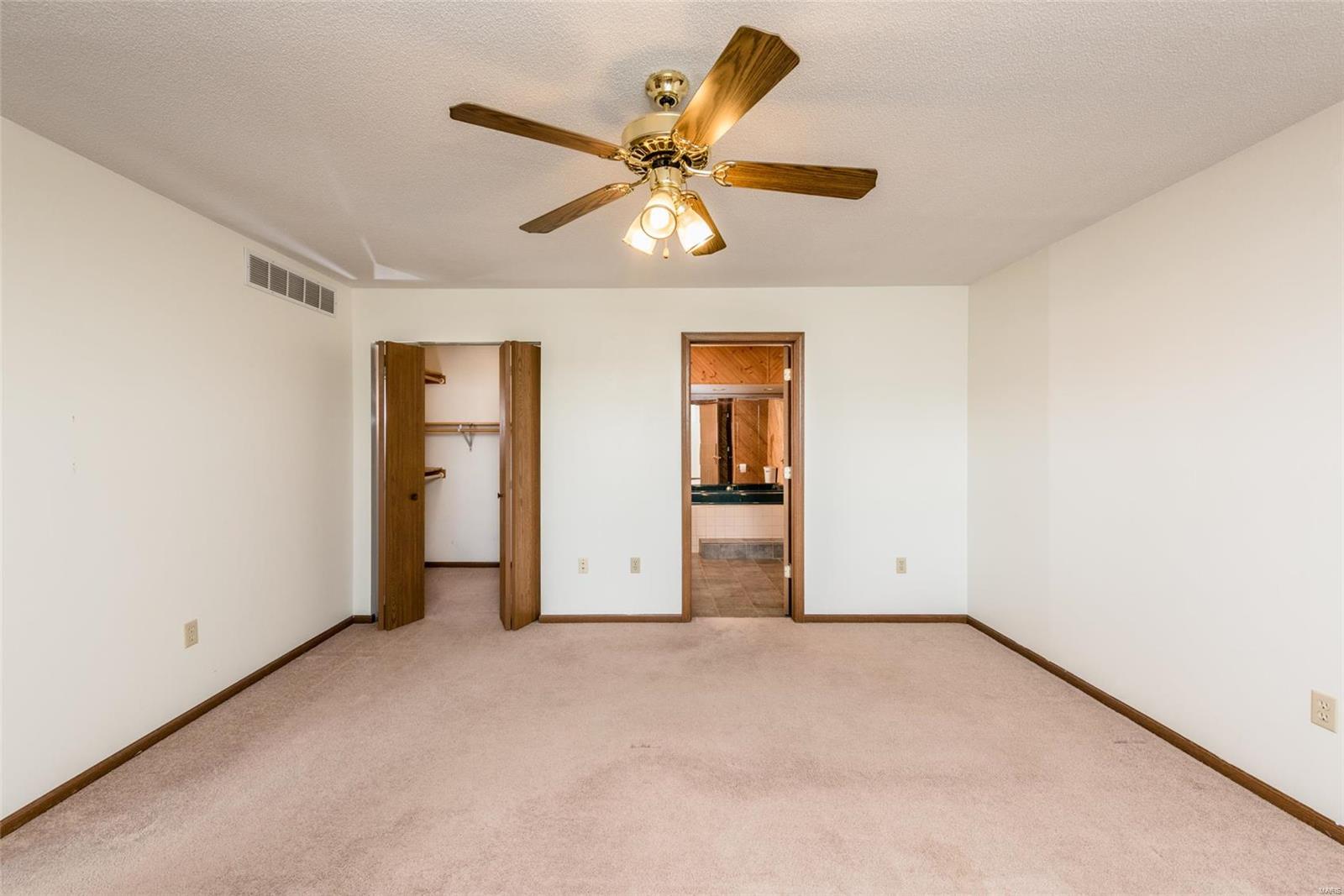 3264 Hunters Way Belleville, IL 62221 - Photo 39 of 56 Gallery Image 39