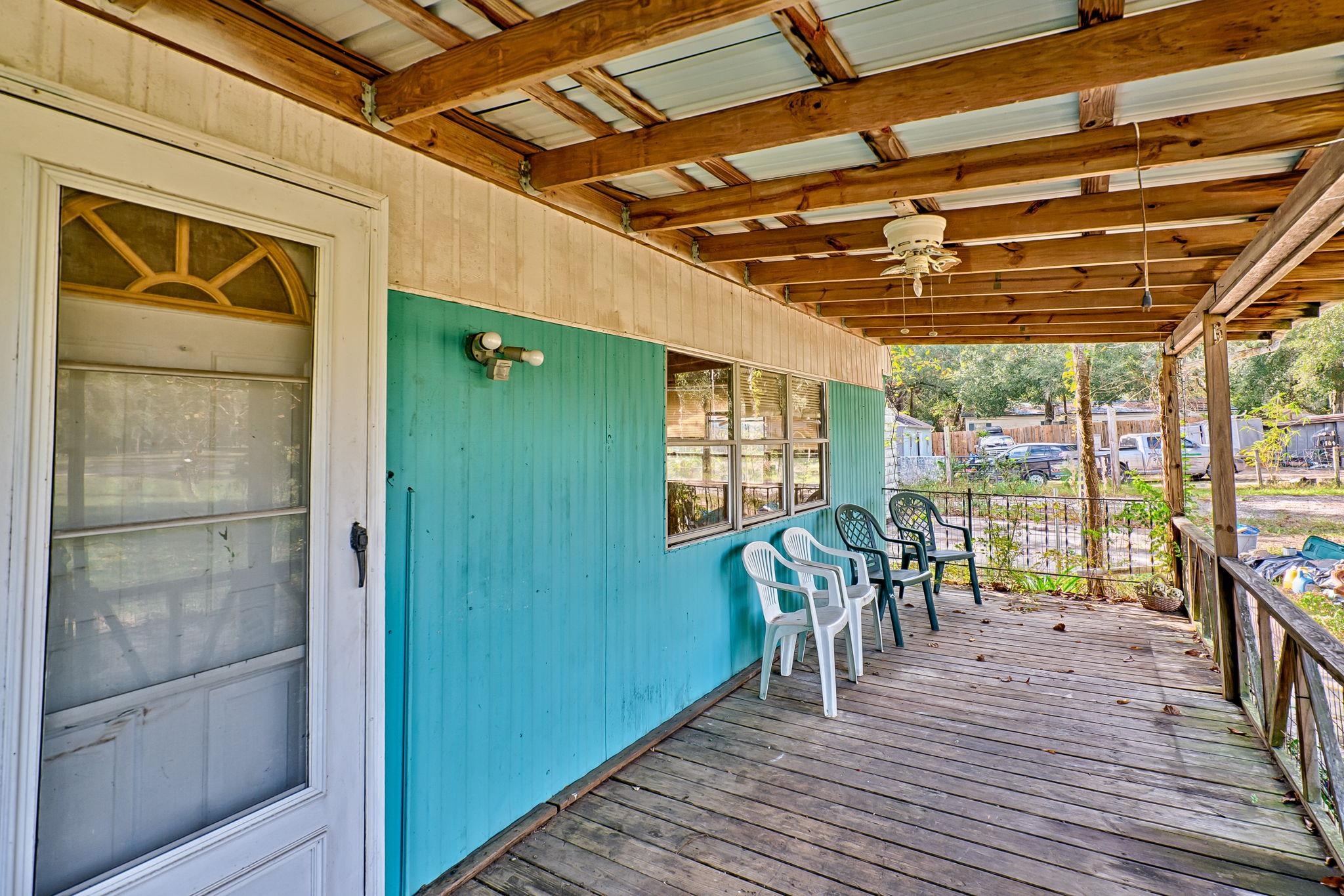 185 Lakeview Road Melrose, FL 32666 - Photo 2 of 44