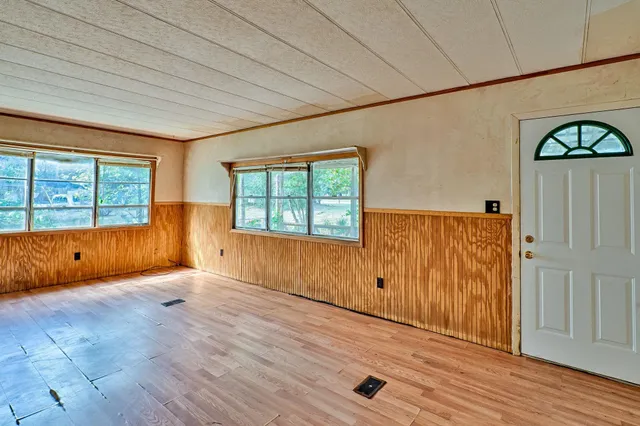 $111,000 | 185 Lakeview Road, Melrose, FL 32666