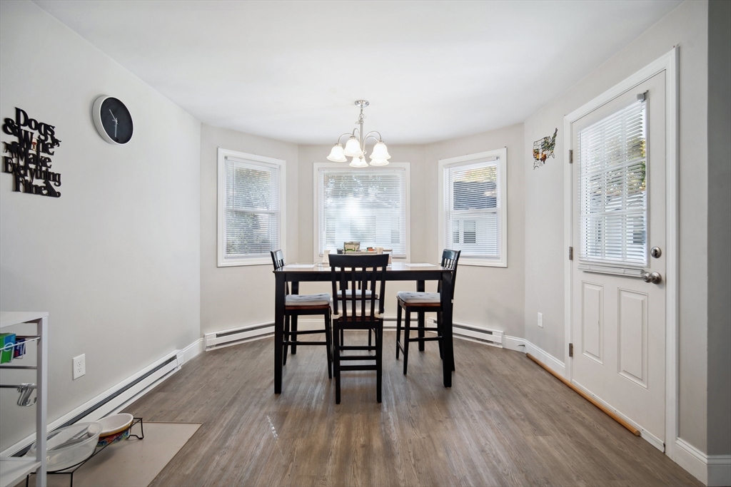 93-95 Orpheum Avenue Springfield, MA 01118 - Photo 5 of 24 Gallery Image 5