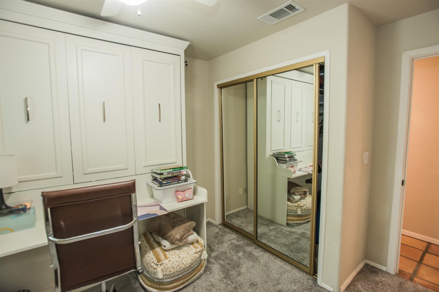 3213 Candace Street Carmichael, CA 95608 - Photo 17 of 57