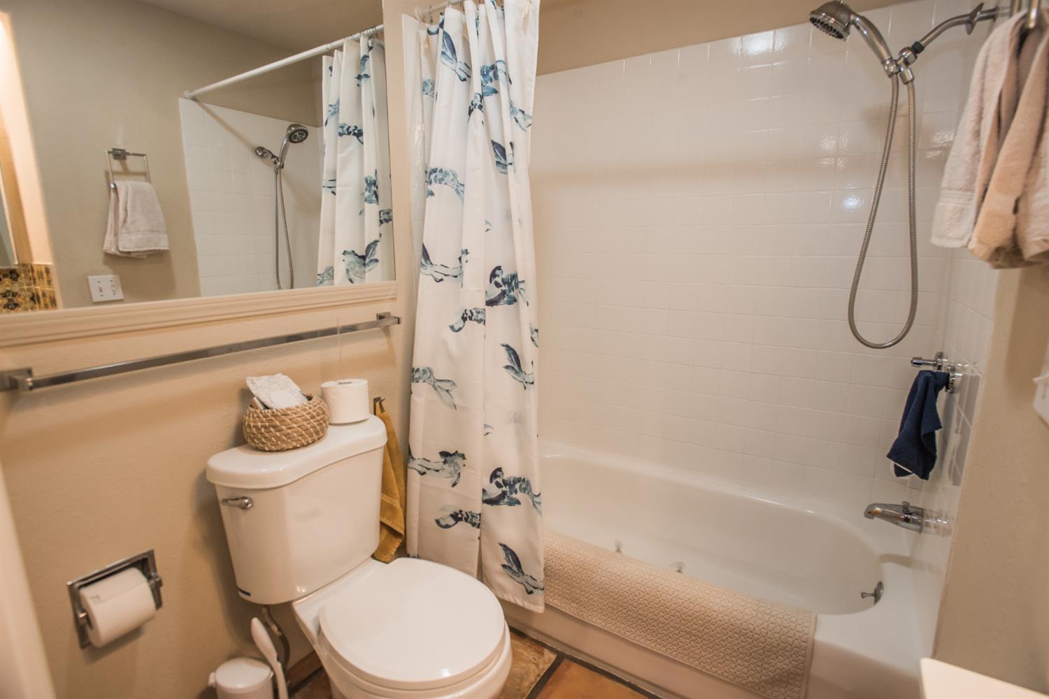 3213 Candace Street Carmichael, CA 95608 - Photo 18 of 57