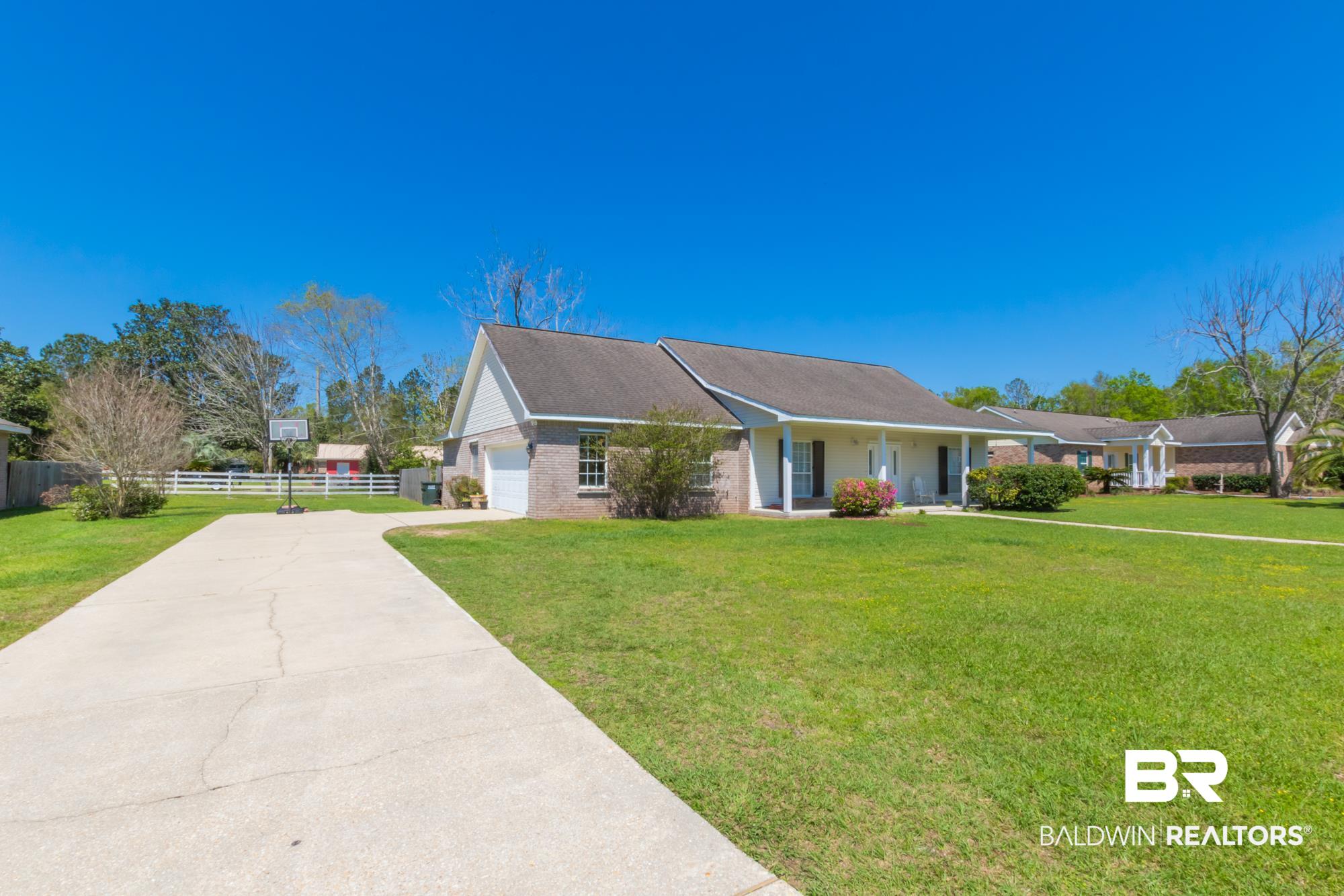 19082 Riverbend Loop Foley, AL 36535 - Photo 3 of 31