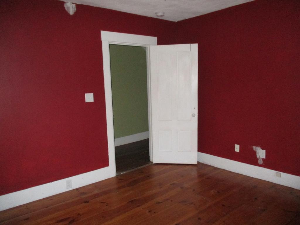 4 Abbott Street Rochester, NH 03868 - Photo 14 of 23