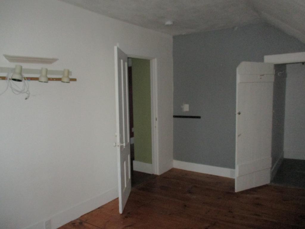 4 Abbott Street Rochester, NH 03868 - Photo 17 of 23