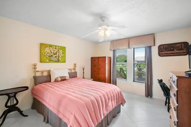 $465,000 | 472 Southeast Majestic Terrace, Port St. Lucie, FL 34983