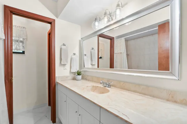 $465,000 | 472 Southeast Majestic Terrace, Port St. Lucie, FL 34983