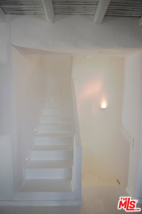 0 East Mykonos Greece undefined, undefined 0 - Photo 30 of 48 a view of entryway