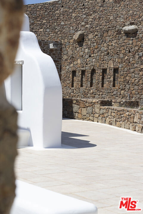 0 East Mykonos Greece undefined, undefined 0 - Photo 10 of 48 a view of entryway