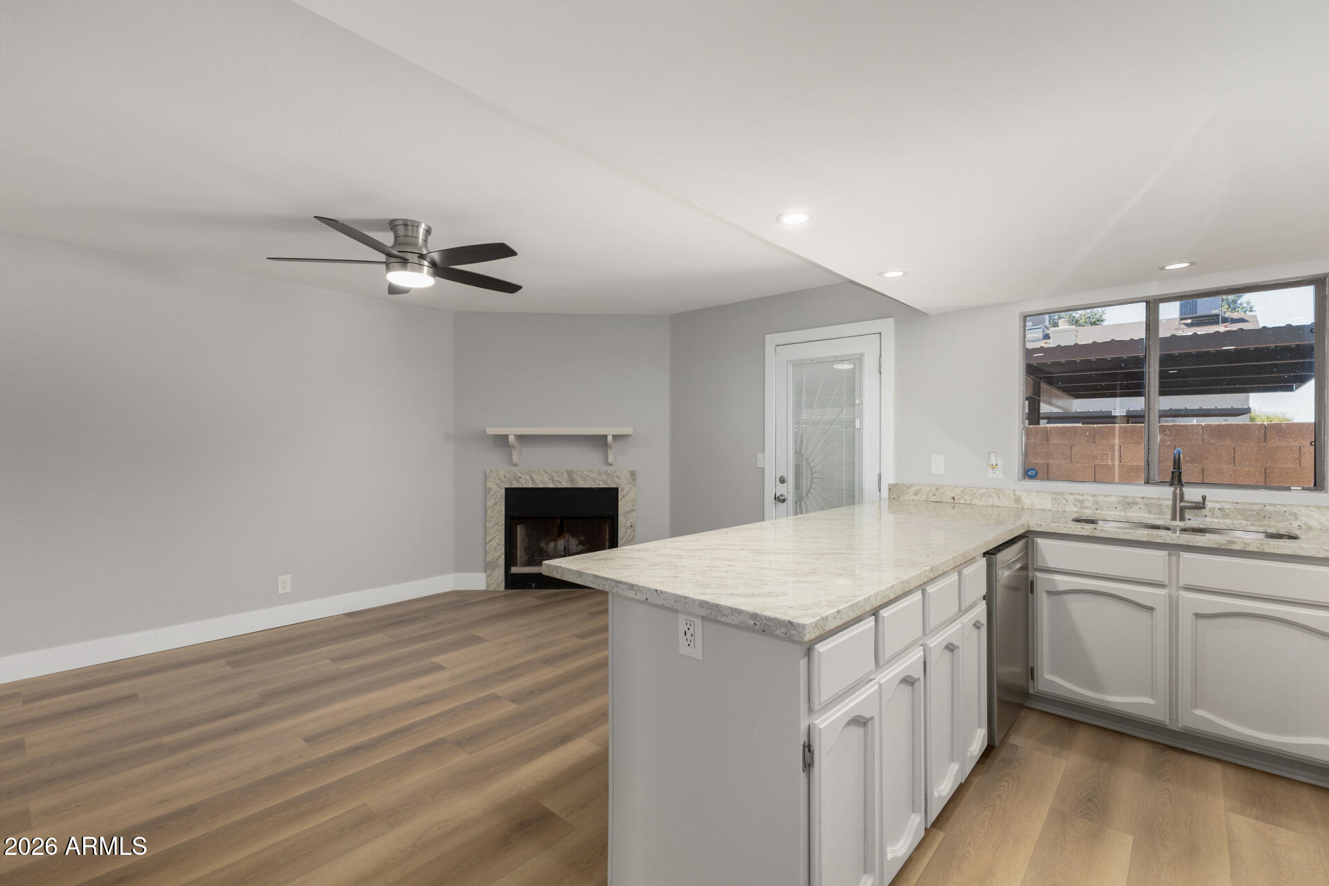 170 East Guadalupe Road, Unit 173 Gilbert, AZ 85234 - Photo 6 of 46 Gallery Image 6
