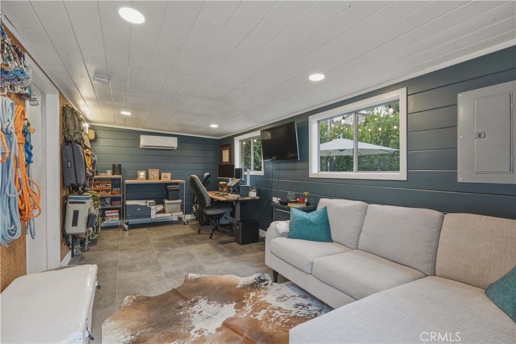 2028 Chesson Street Duarte, CA 91010 - Photo 36 of 66 200 sq ft detached office, insulated with a mini-split AC, wrapped in tongue-and-groove shiplap