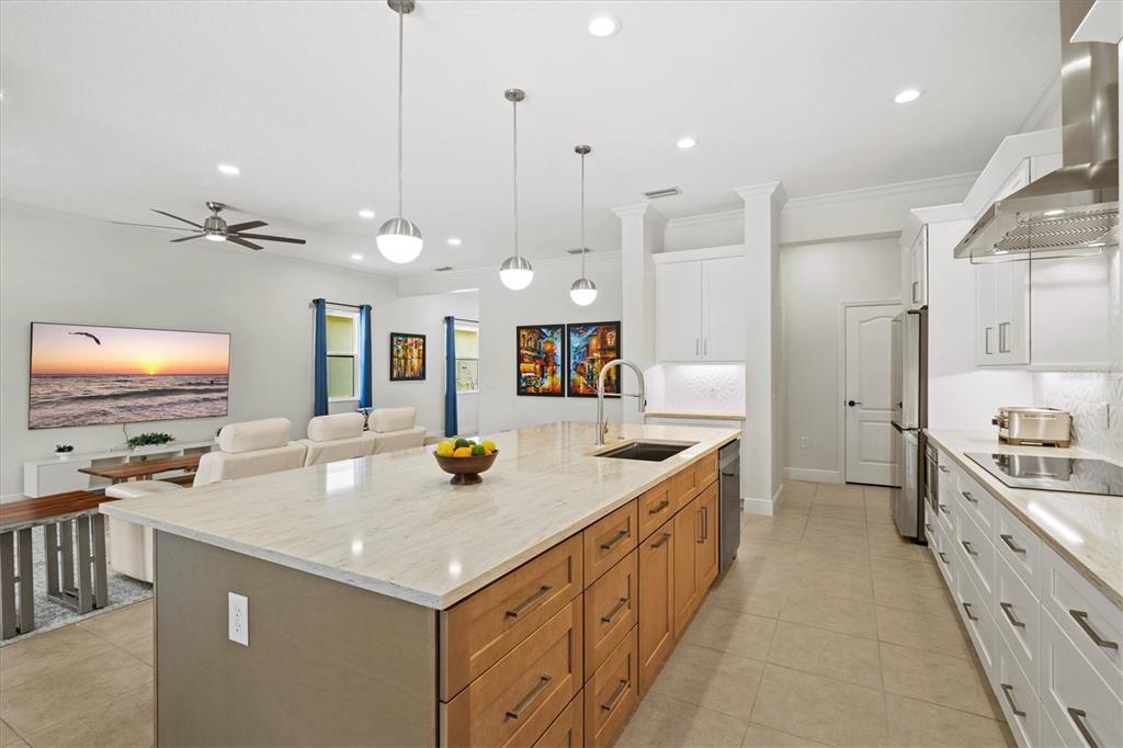 11909 Hunters Creek Road Venice, FL 34293 - Photo 25 of 94