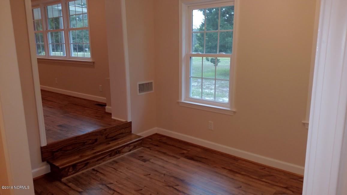 122 Sand Ridge Road Hubert, NC 28539 - Photo 8 of 23 IMG_20161004_093247094