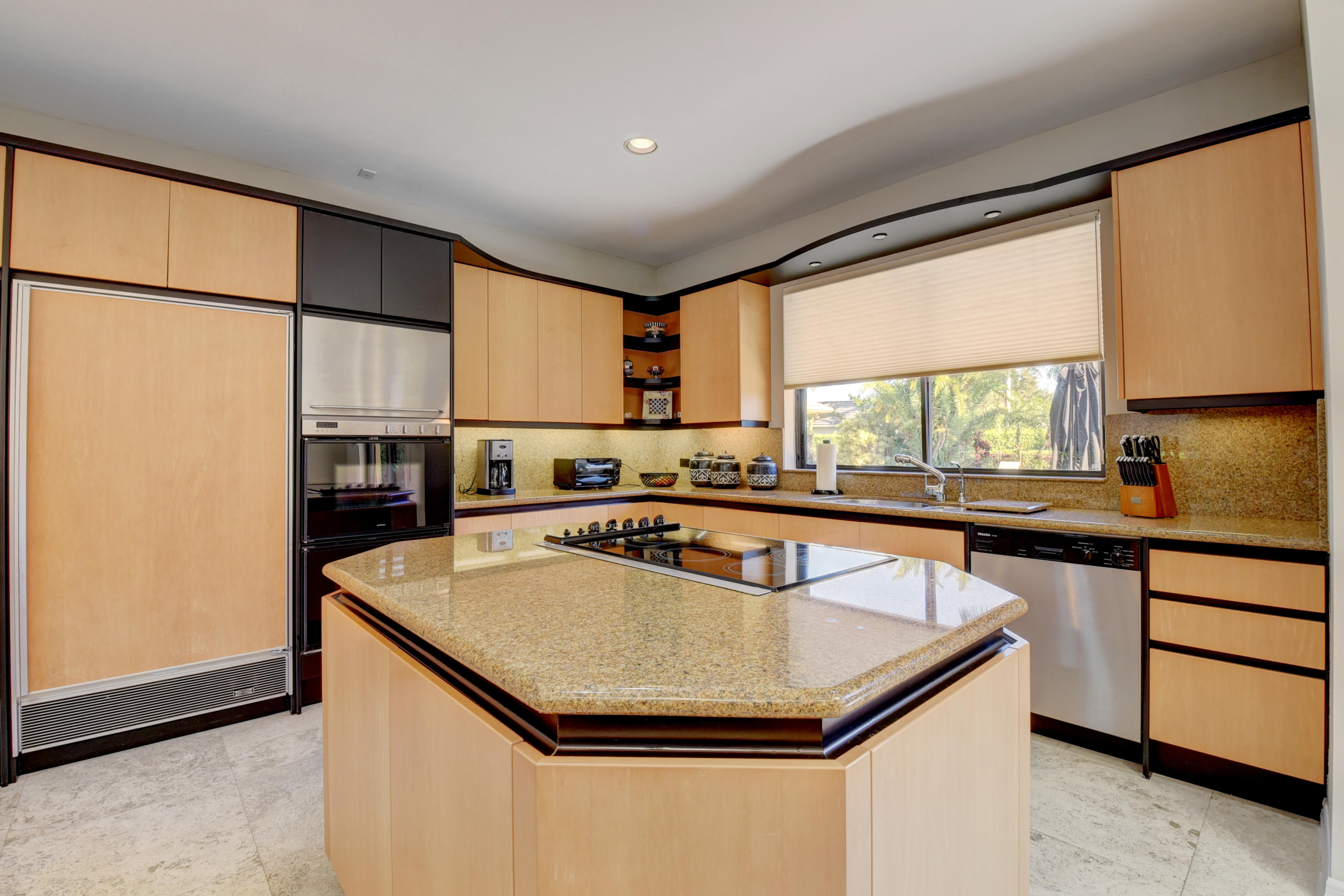 17192 Shaddock Lane Boca Raton, FL 33487 - Photo 16 of 25 17192 kitchen #6
