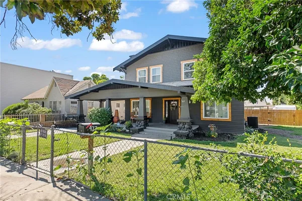 $650,000 | 427 Magnolia Avenue, San Bernardino, CA 92405