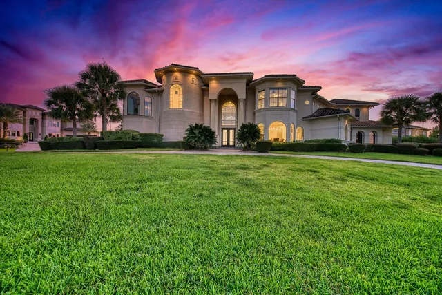 $2,995,000 | 1303 Lakeway Drive, Seabrook, TX 77586