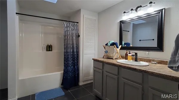 $345,000 | 14055 State Rte CC, Salem, MO 65560
