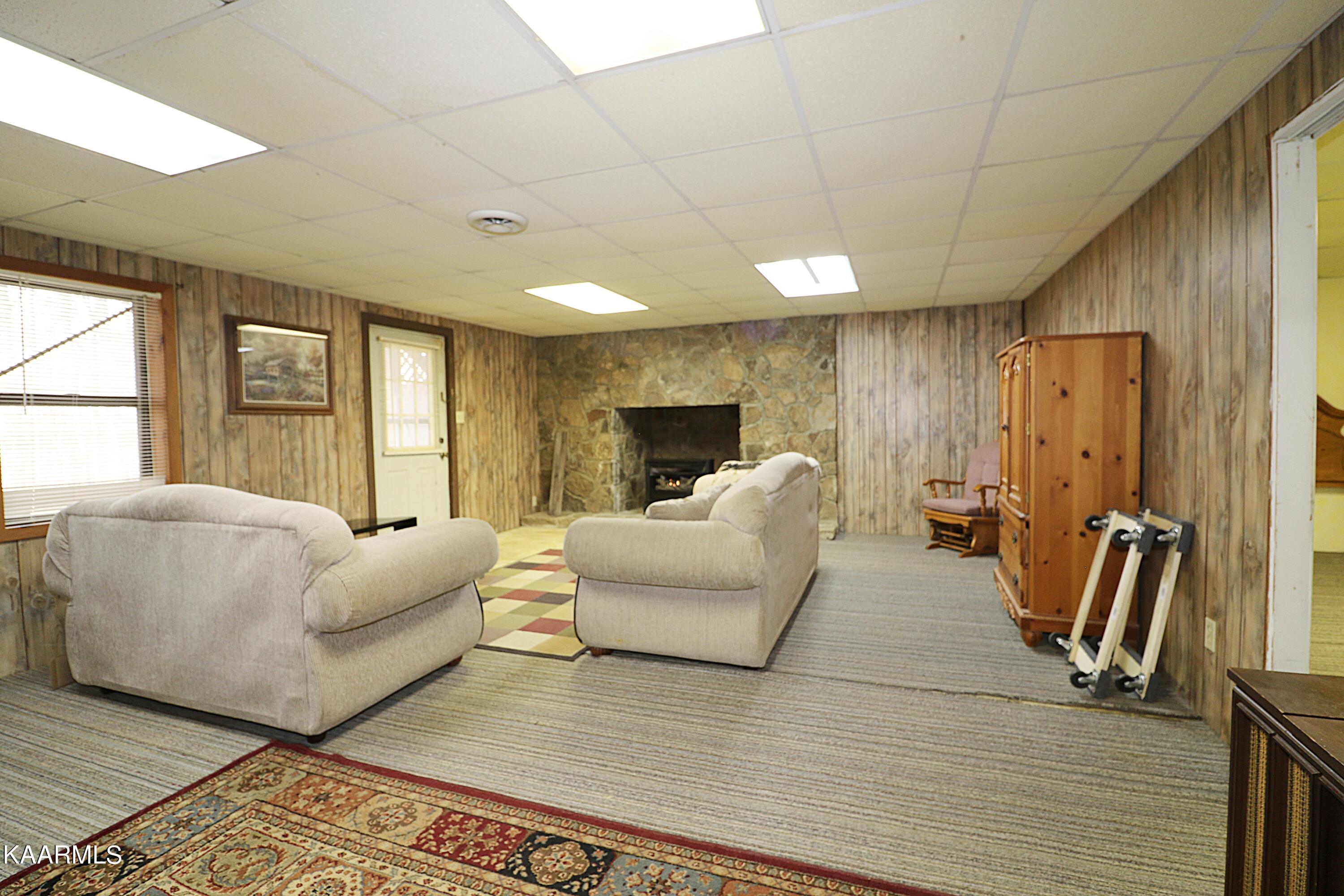 2079 Terry Road Oneida, TN 37841 - Photo 34 of 60 094A8830