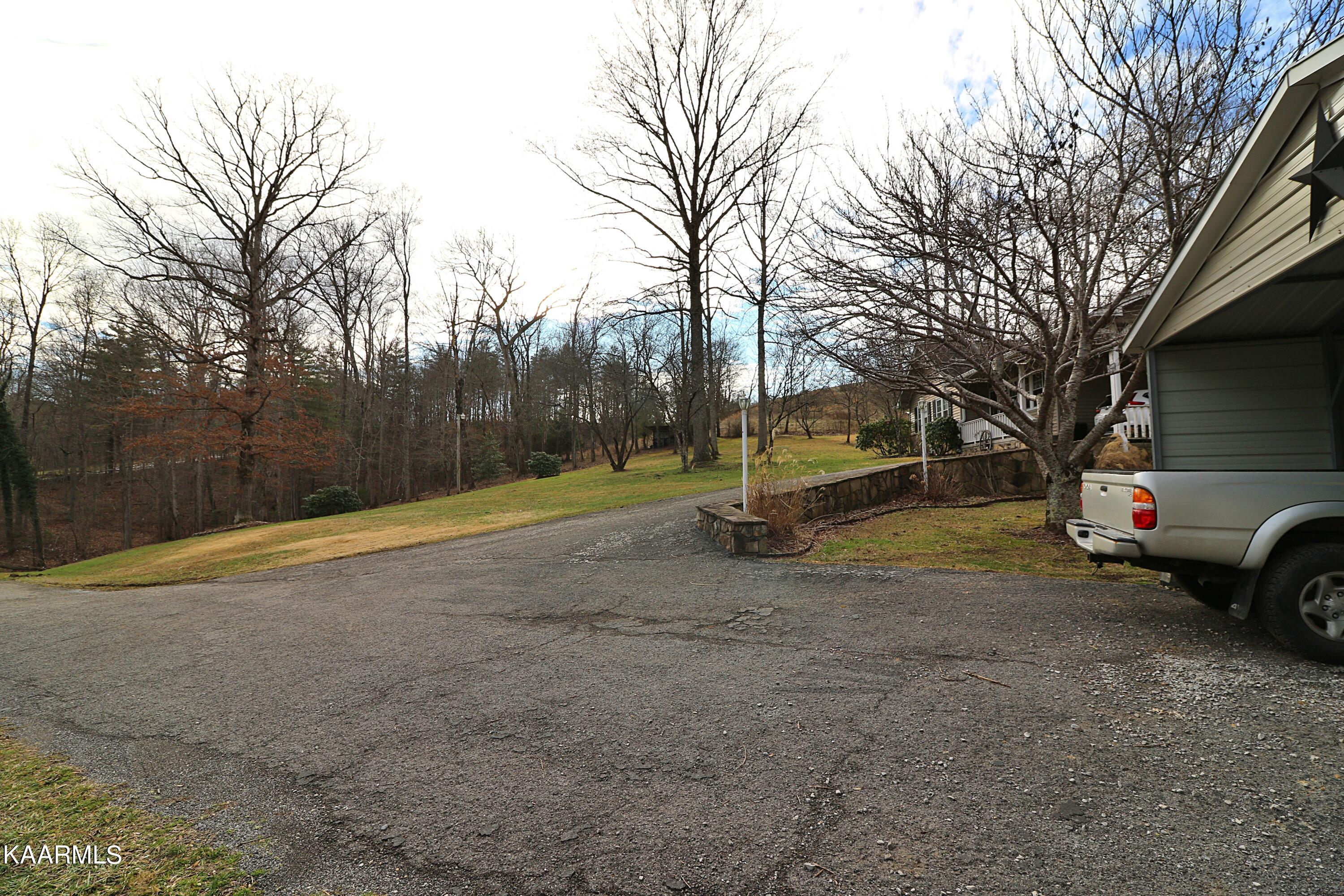 2079 Terry Road Oneida, TN 37841 - Photo 45 of 60 094A8871