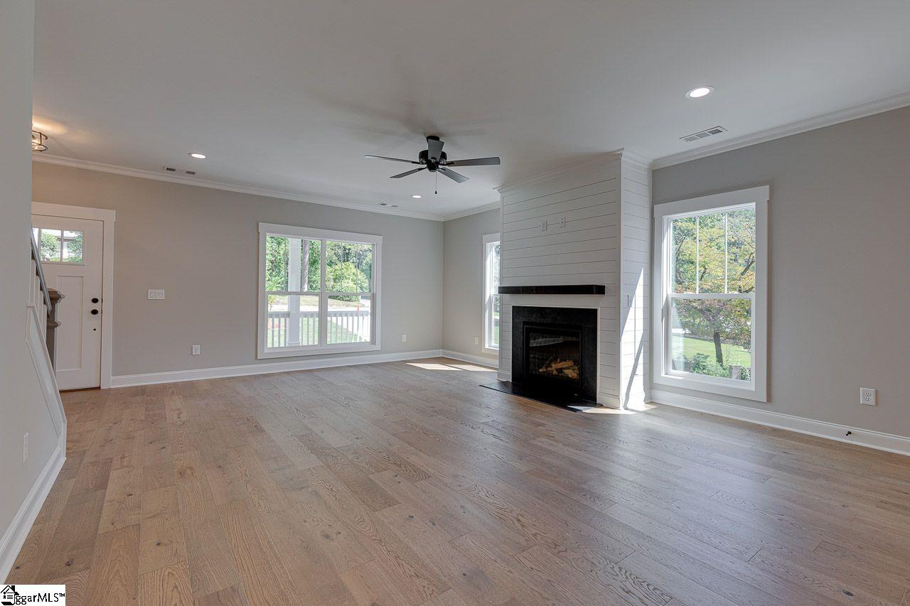 7 Wildwood Road Greenville, SC 29615 - Photo 6 of 25 Gallery Image 6