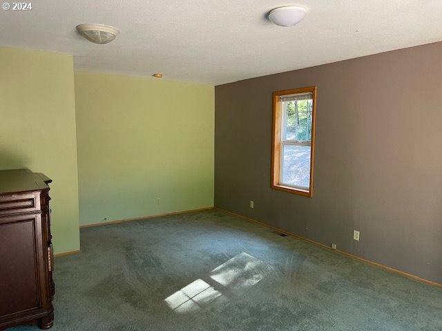 725 Snowden Road White Salmon, WA 98672 - Photo 22 of 31 Gallery Image 22