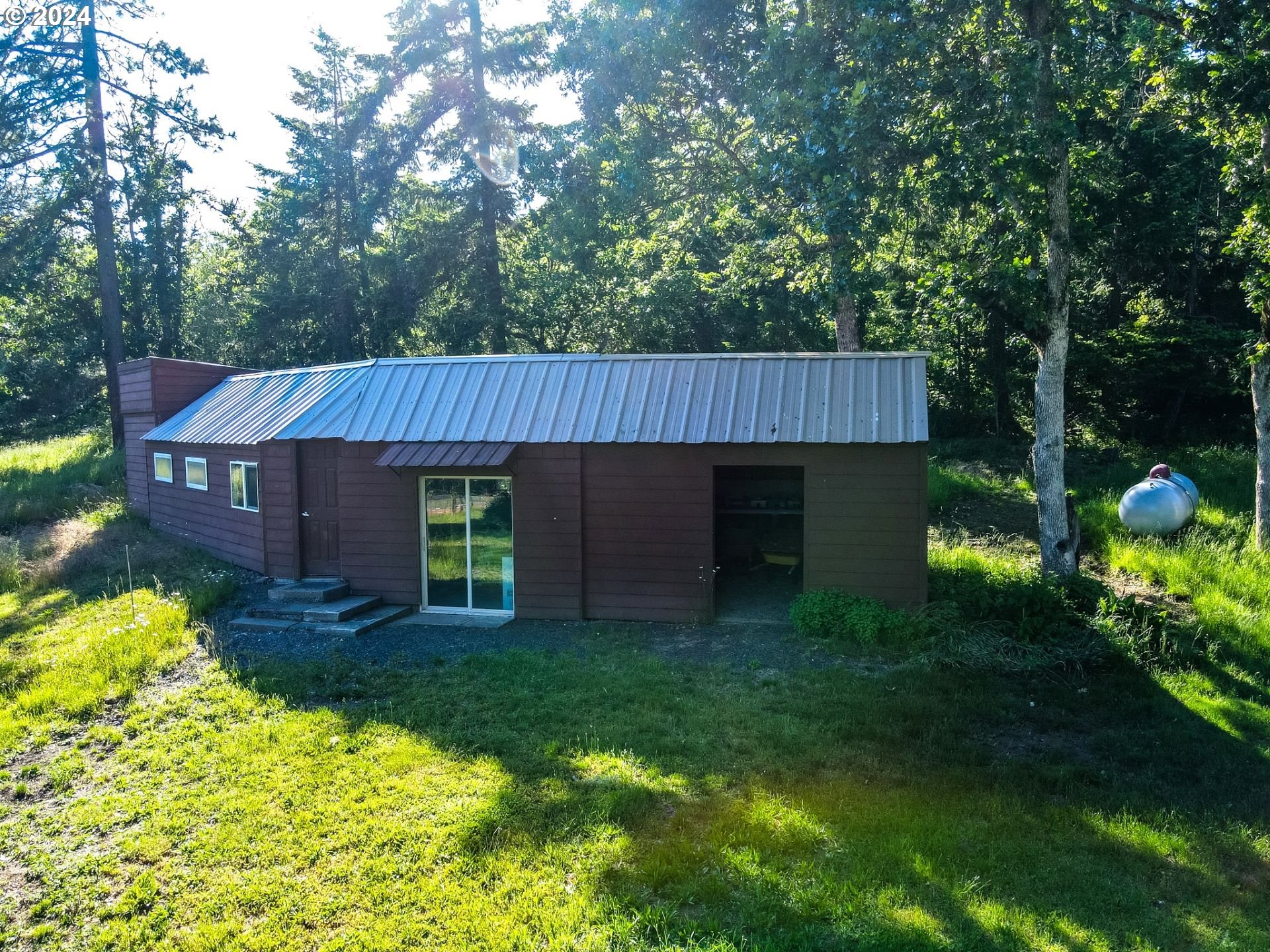 725 Snowden Road White Salmon, WA 98672 - Photo 6 of 31 Shed