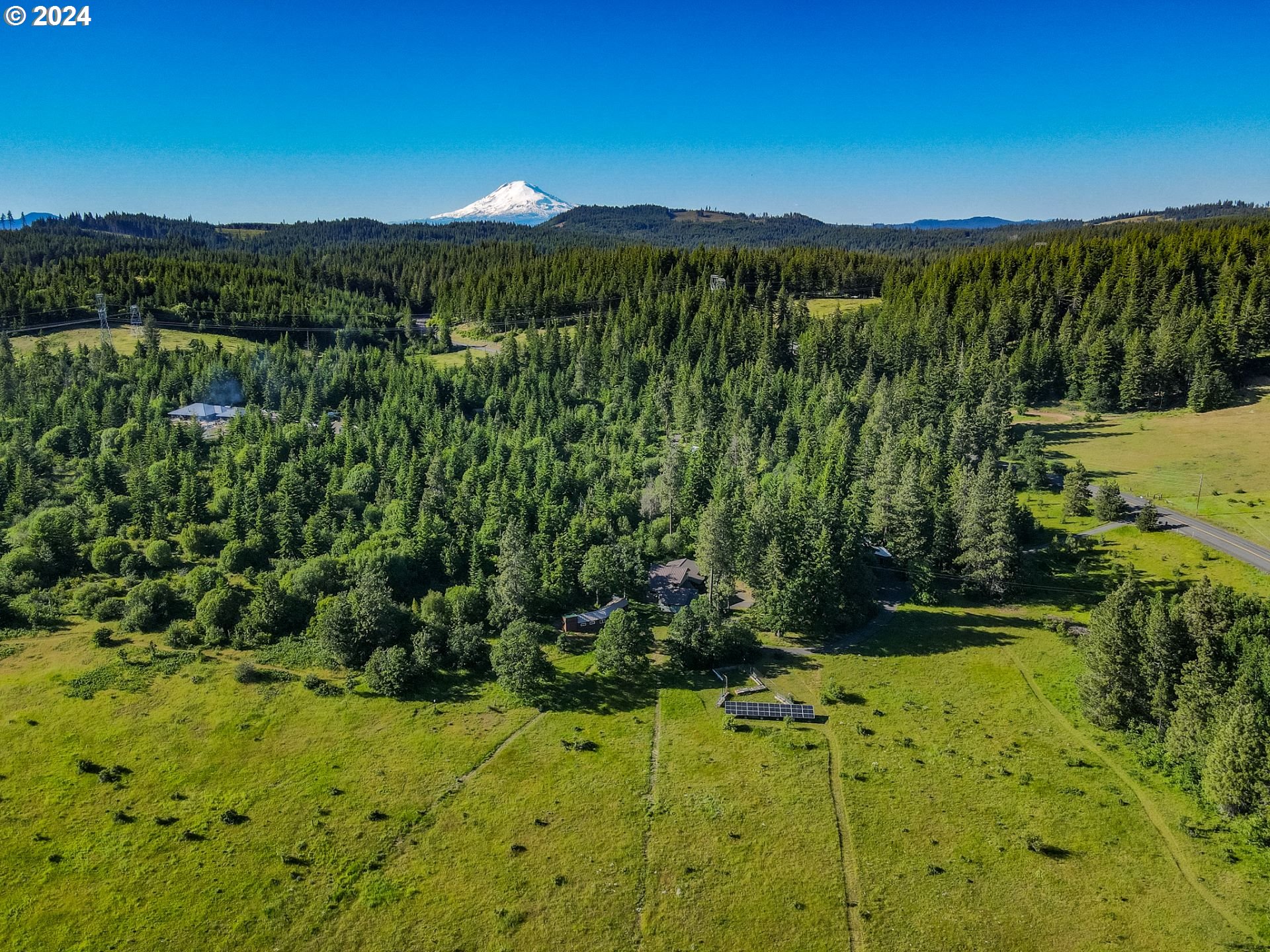 725 Snowden Road White Salmon, WA 98672 - Photo 9 of 31 Drone View/UAV