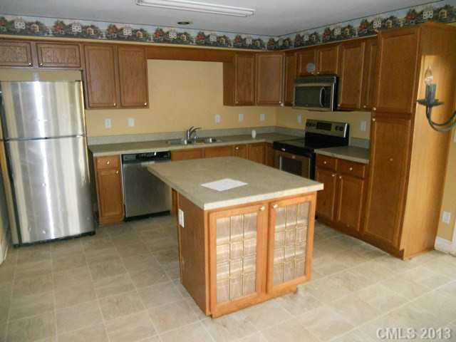 1167 Mollys Backbone Road Catawba, NC 28609 - Photo 4 of 12 Gallery Image 4