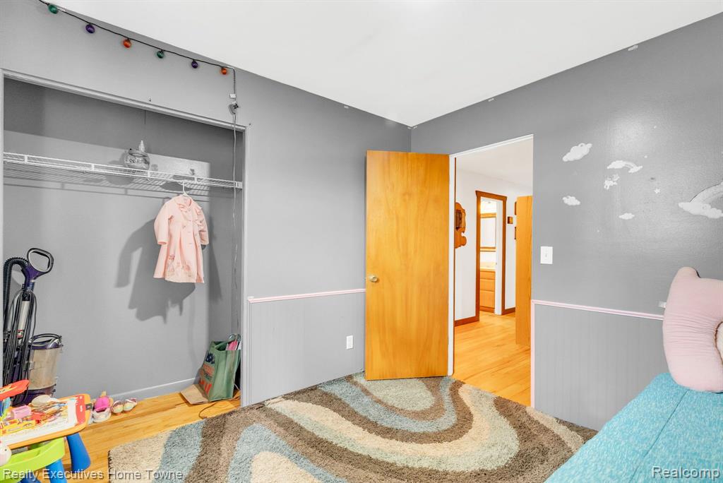 5011 State Road Fort Gratiot, MI 48059 - Photo 32 of 47