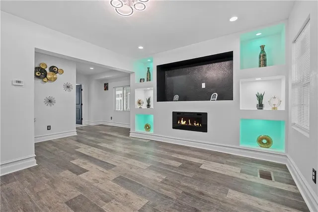 $219,500 | 3025 Walrond Avenue, Kansas City, MO 64128