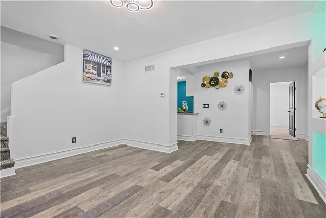 $219,500 | 3025 Walrond Avenue, Kansas City, MO 64128