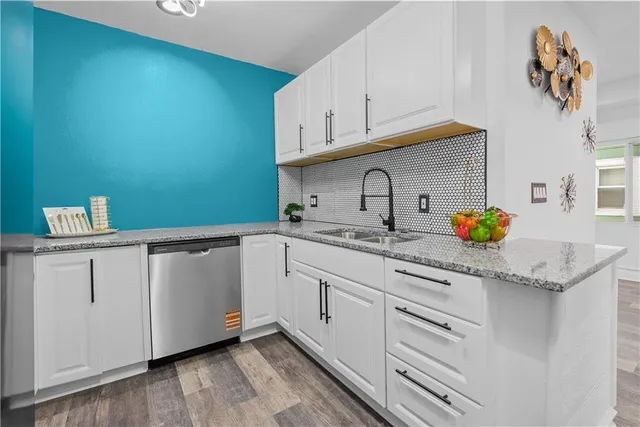 $219,500 | 3025 Walrond Avenue, Kansas City, MO 64128