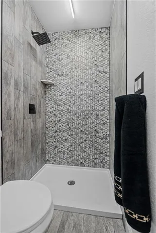 $219,500 | 3025 Walrond Avenue, Kansas City, MO 64128