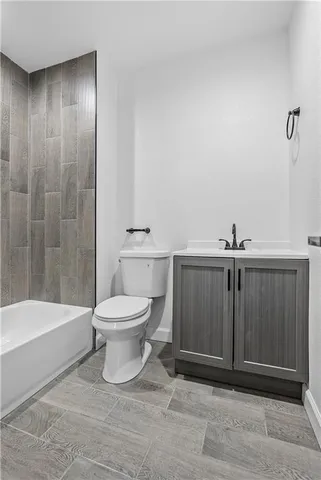 $219,500 | 3025 Walrond Avenue, Kansas City, MO 64128