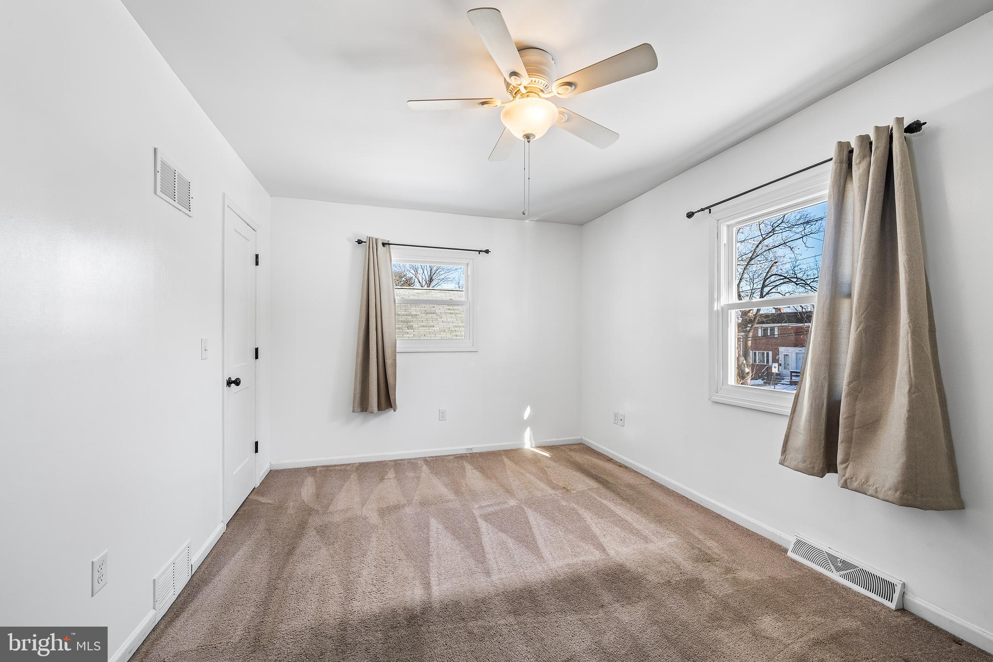 833 Wabank Street Lancaster, PA 17603 - Photo 14 of 25