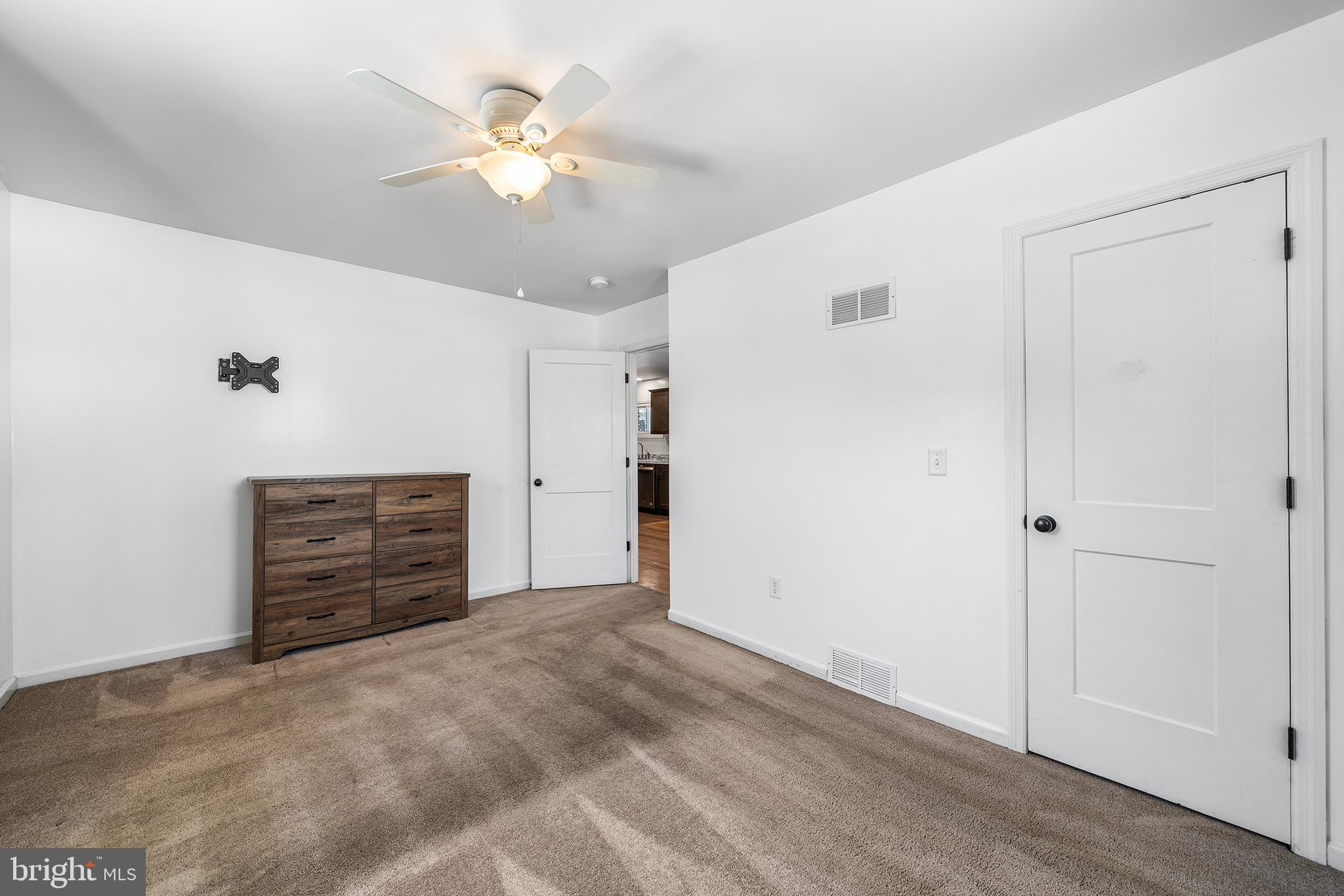 833 Wabank Street Lancaster, PA 17603 - Photo 15 of 25