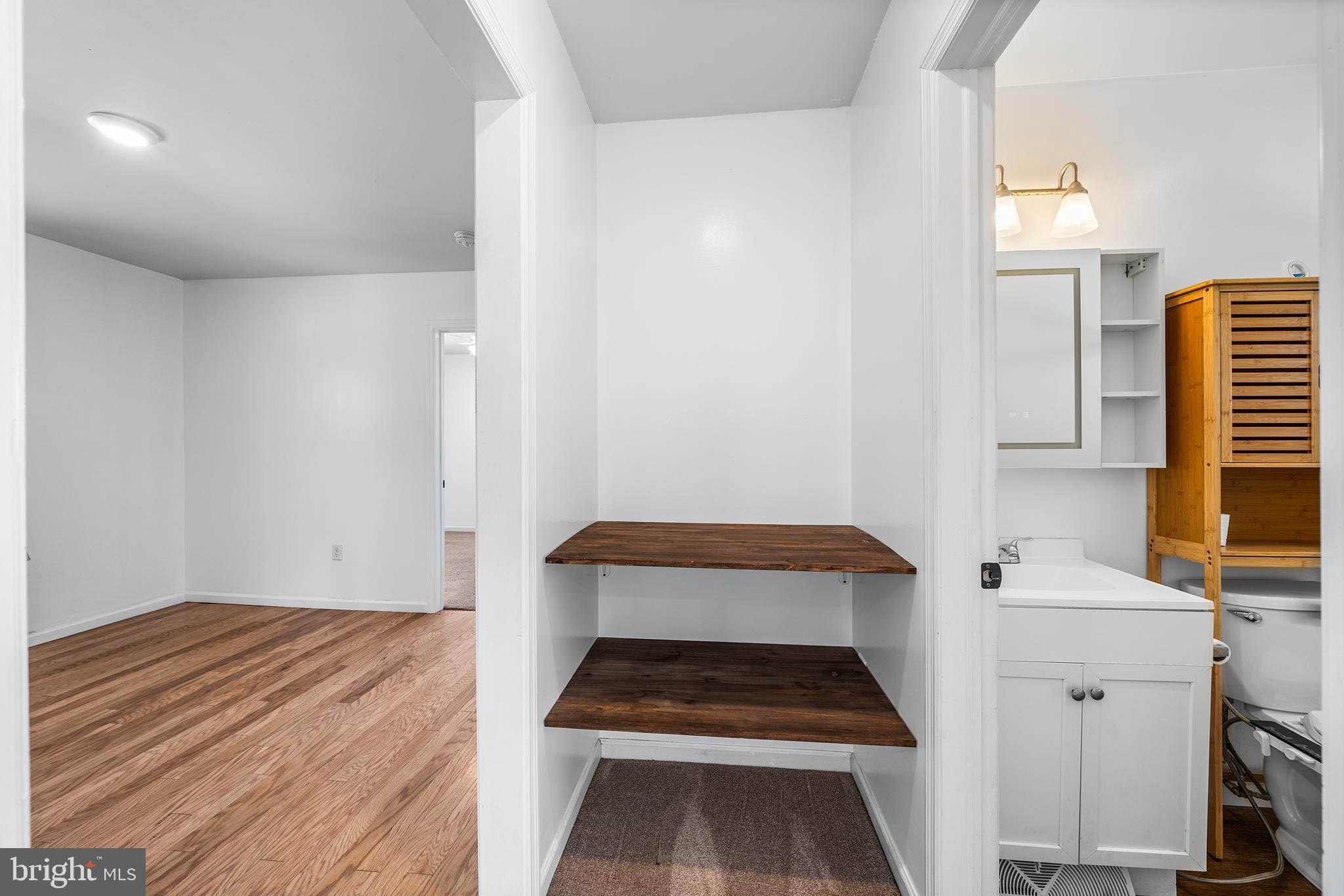 833 Wabank Street Lancaster, PA 17603 - Photo 6 of 25