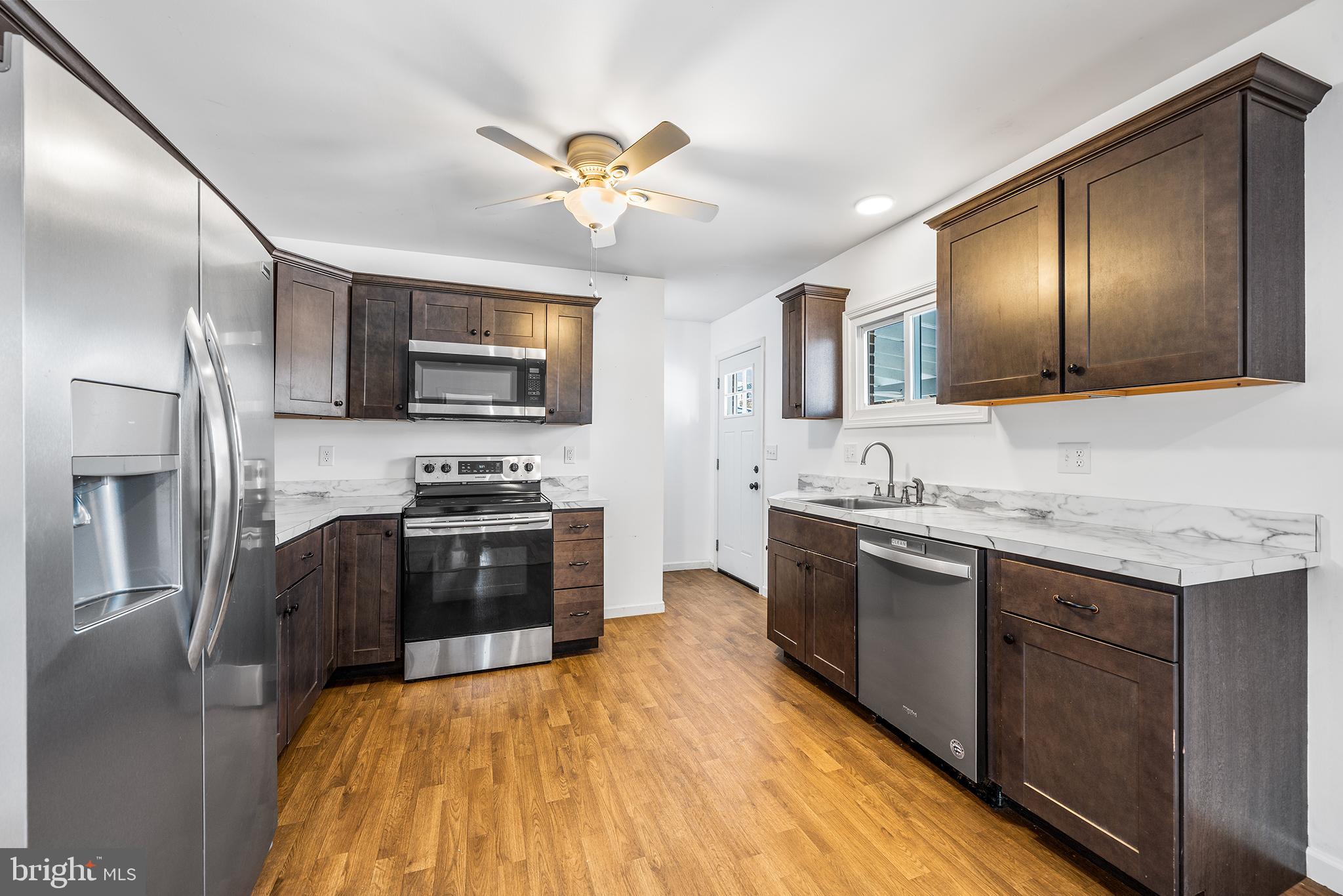 833 Wabank Street Lancaster, PA 17603 - Photo 10 of 25