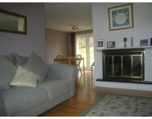 23 Amy Road Framingham, MA 01701 - Photo 6 of 14