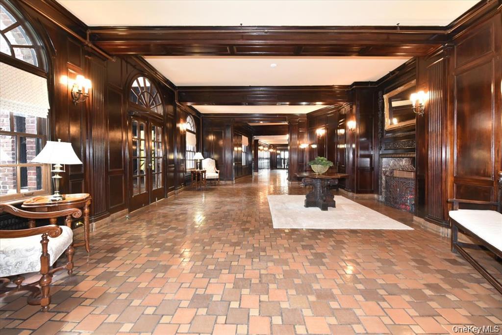 8 Barstow Road, Unit 7C Great Neck, NY 11021 - Photo 28 of 39 Building Lobby