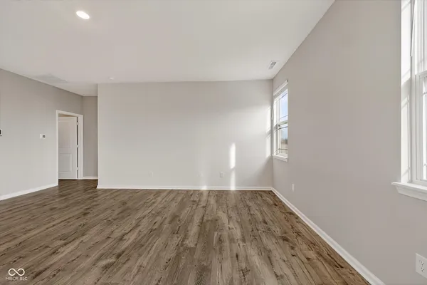 $305,000 | 1645 Fairmount Drive, Greenfield, IN 46140