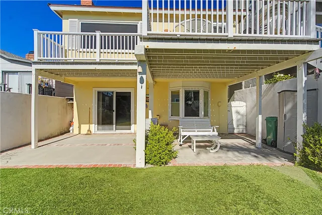 $3,250,000 | 628 13th Street, Manhattan Beach, CA 90266