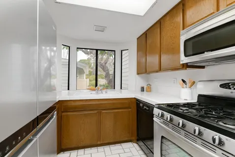 $700,000 | 1065 Brewley Lane, Vista, CA 92081