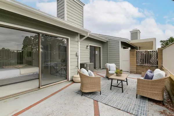 $675,000 | 1065 Brewley Lane, Vista, CA 92081