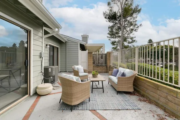 $675,000 | 1065 Brewley Lane, Vista, CA 92081