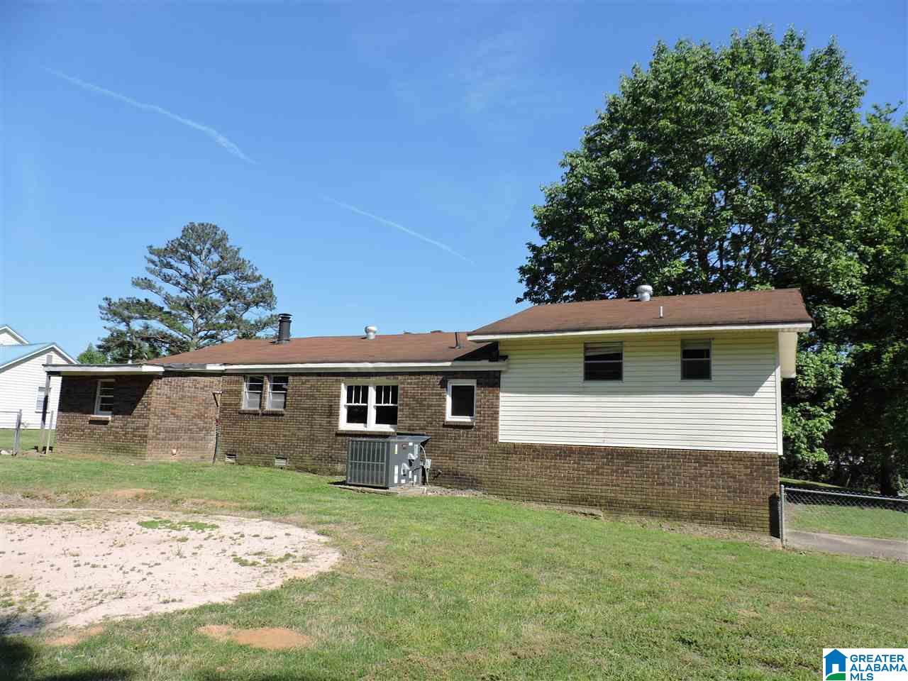 770 Glenn Chapel Road Gardendale, AL 35071 - Photo 3 of 7