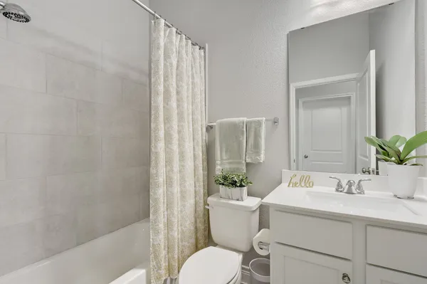 $549,000 | 417 Francis Lottie Drive, Buda, TX 78610