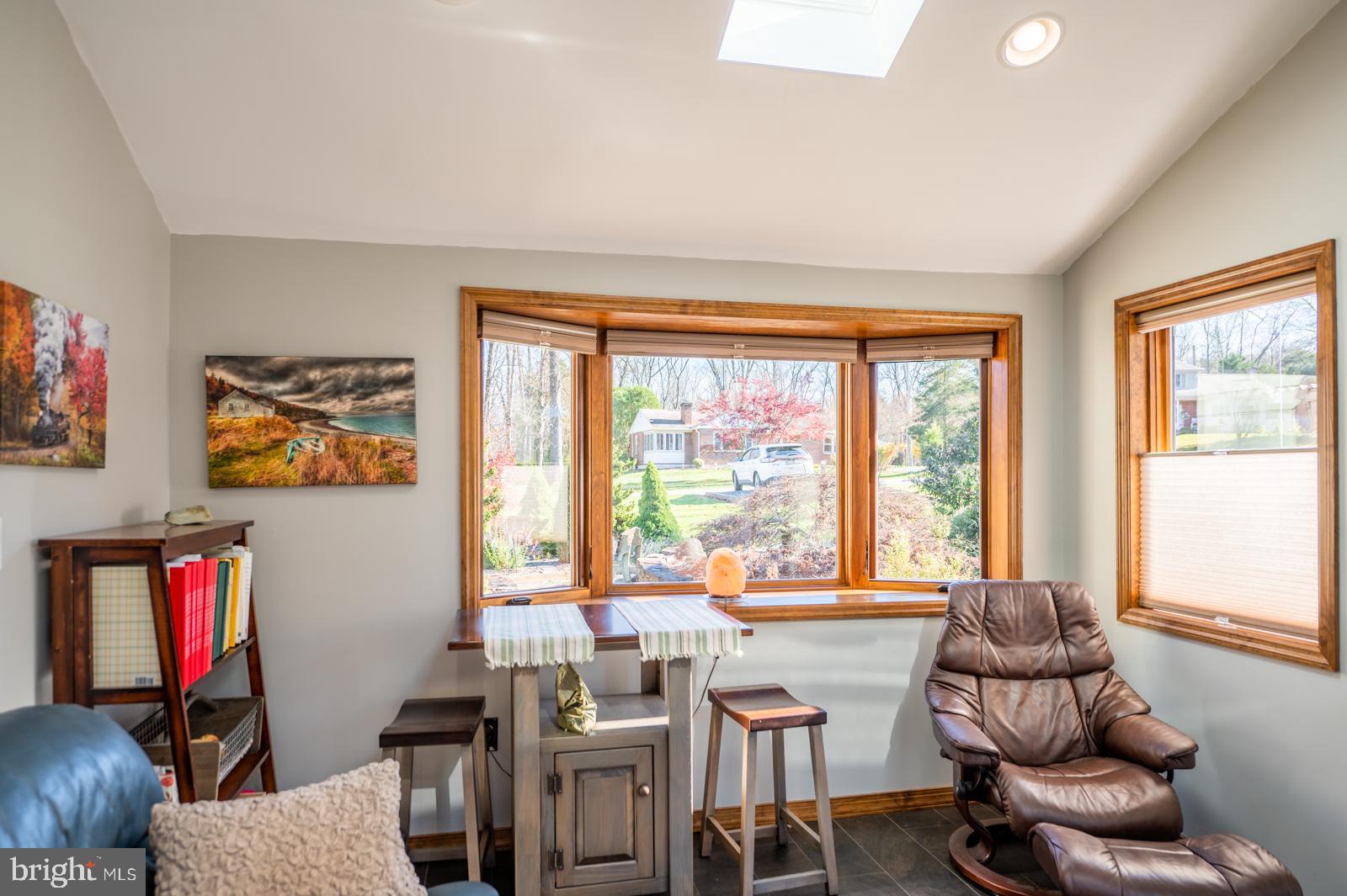111 Midway Road Phoenixville, PA 19460 - Photo 35 of 77 Sunroom another bay window