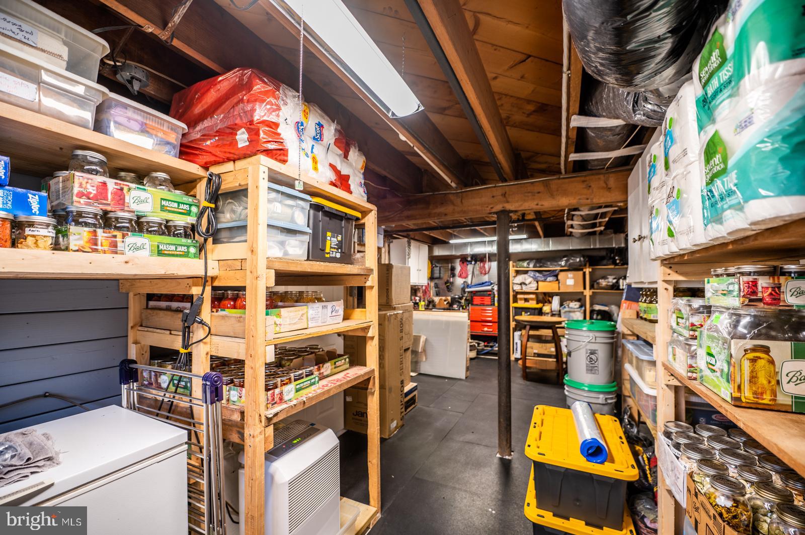 111 Midway Road Phoenixville, PA 19460 - Photo 55 of 77 Pantry area