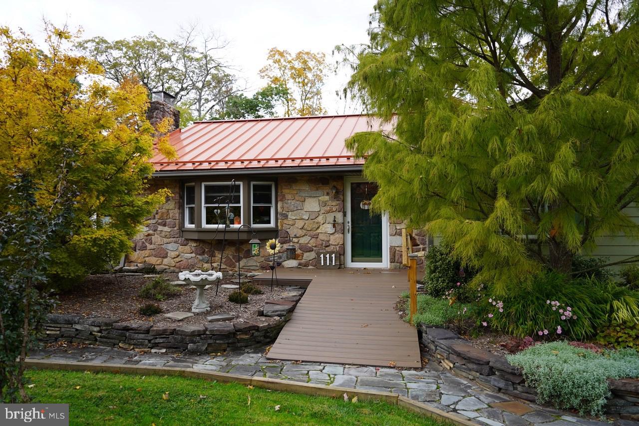 111 Midway Road Phoenixville, PA 19460 - Photo 6 of 77 Walkway up tp House